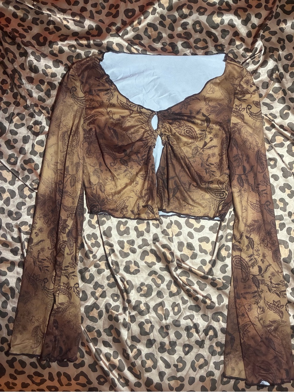 ⭒ adorable brown paisley fairy shein crop top